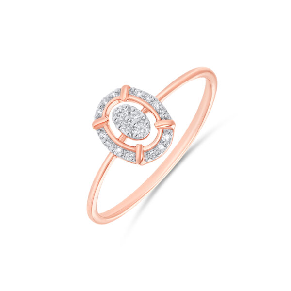 Oval Diamond Cluster Ring - 18K Jewellery