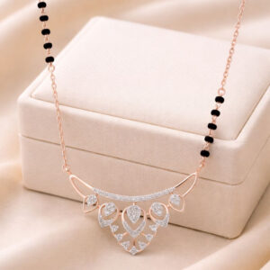 SACRED GLOW DIAMOND TANMANIYA - 18K JEWELLERY