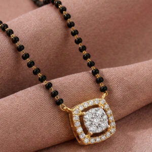 SQUARE HALO BLISS DIAMOND PENDANT - 18K JEWELLERY