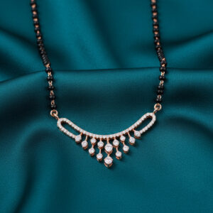 TIMELESS CHARM DIAMOND TANMANIYA - 18K JEWELLERY