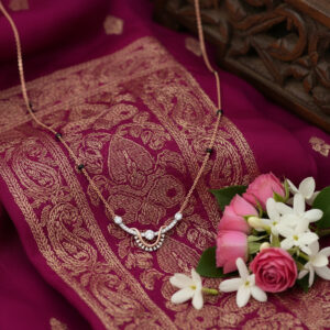 ETERNAL KNOT DIAMOND TANMANIYA - 18K JEWELLERY