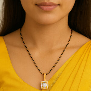 GOLDEN GRACE SQUARE DIAMOND PENDANT - 18K JEWELLERY