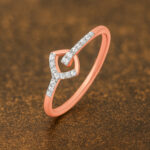 SPARKLING KNOT DIAMOND RING - 18K JEWELLERY