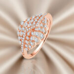 SPARKLING FEATHER DIAMOND RING - 18K JEWELLERY