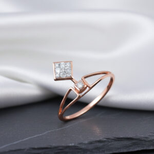 THE QUADRA DIAMOND RING - 18K JEWELLERY