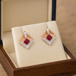 MODERN MUSE DIAMOND STUDS - 18K JEWELLERY