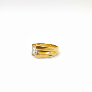 WHITE RADIANCE MEN'S GOLD RING - 22K JEWELLERY