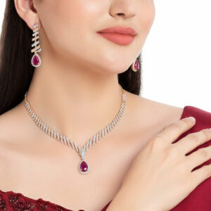 Enchanting Bloom Diamond Set - 18K Jewellery