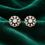 Daisy Shine Diamond Earrings - 18K Jewellery
