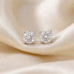 Solo Brilliance Diamond Earrings - 18K Jewellery