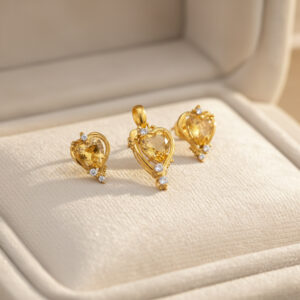 AMOUR GLOW HEART GOLD PENDANT SET - 22K JEWELLERY