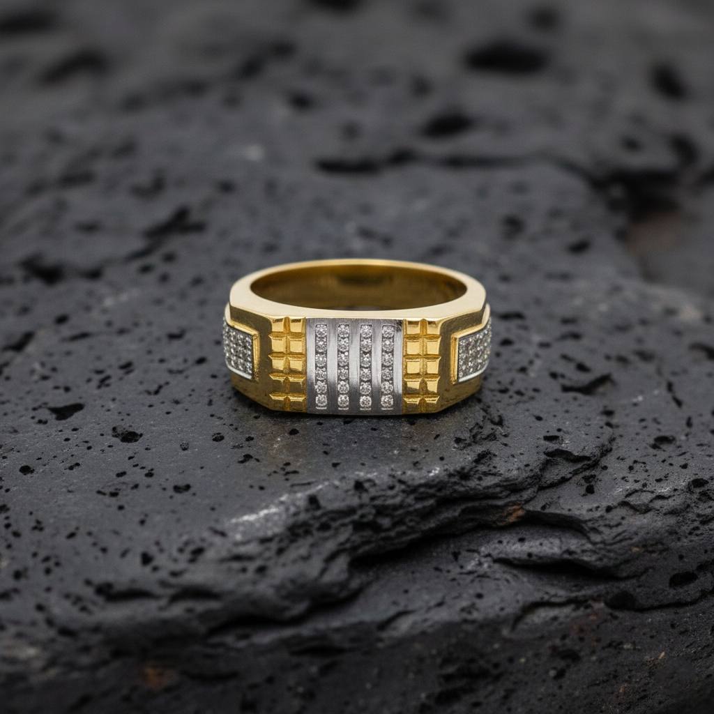 ROYALE MEN'S GOLD RING - 22K JEWELLERY ROYALE MEN'S GOLD RING - 22K JEWELLERY