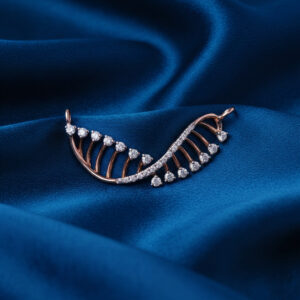 Twisted Serene Diamond Pendant - 18K Jewellery