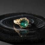 GREEN CROWN ELEGANCE GOLD RING - 22K JEWELLERY