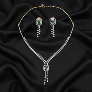 Luminous Verdant Diamond Set- 18K Jewellery