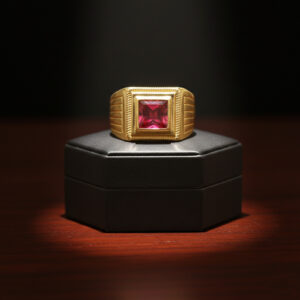 ROYAL CRIMSON MEN'S GOLD RING - 22K JEWELLERY