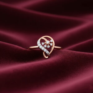Elegant Aura Diamond Ring - 18K Jewellery