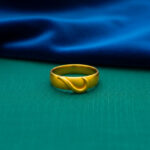 SERENE TWIST MEN'S GOLD RING - 22K JEWELLERY