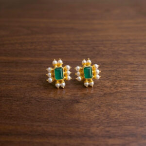 ROYAL PEARL VERDE GOLD STUDS- 22K JEWELLERY