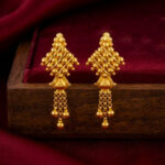 FLEUR GLOW GOLD EARRINGS - 22K JEWELLERY