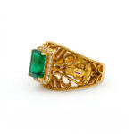 AURELIA GREEN HALO MEN'S GOLD RING - 22K JEWELLERY